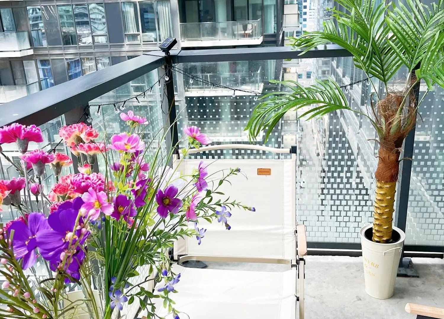 King Suites In Downtown Toronto Near Cn Tower Rogers Centre B 0*,  カナダ